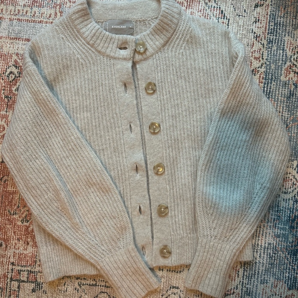Everlane Women's Cardigan in Alpaca